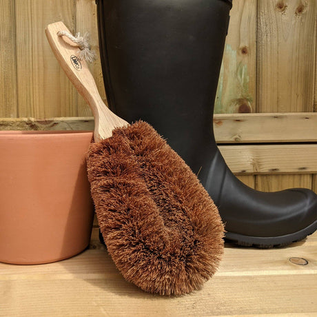 Gardener's Brush | Coconut Fibre & Rubberwood | Gift